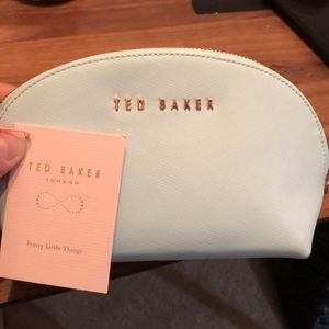 Wash bag/make up bag